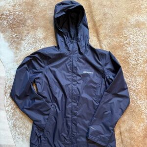 Columbia Women’s Dark Blue Windbreaker